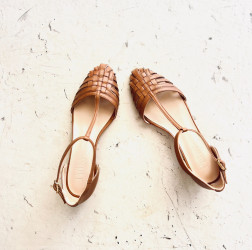 PREORDER Manuela Midi...